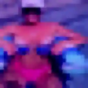 rencontre sexy à Andrézieux-Bouthéon : photo de Roxane, 26 ans - sans engagement