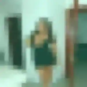 Angelique, 24 ans, connectée à Armentières pour une rencontre coquine