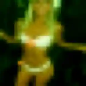 Sexy Emma, 20 ans à Avrillé - la contacter