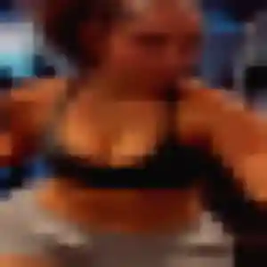 Yvonne, fille de 37 ans cherche rencontre sexy à Aÿ-Champagne