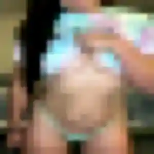 Gladys, 24 ans, en ligne à Beaucaire pour un rencontre sexy