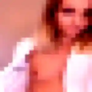 Rencontre Penelope, 21 ans à Blagnac gratuitement