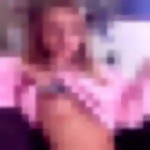 Photo privée de Janine, 21 ans à Bohain-en-Vermandois - plan discret