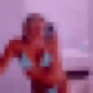rencontre sexy à Bonnières-sur-Seine : profil de Verane, 22 ans - accès libre
