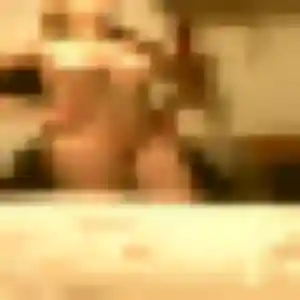 Touria de Bouc-Bel-Air, 34 ans - rencontre sexy discret