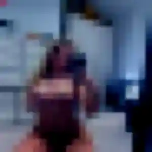 Urielle, 28 ans, en ligne à Bouillargues pour un rencontre sexy