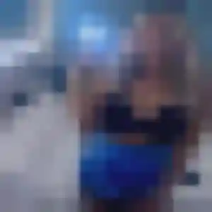 Agnes (37 ans) à Bourg-la-Reine cherche une rencontre aujourd'hui