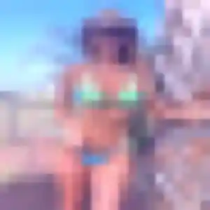 Charmante Oriane, 25 ans à Bretignolles-sur-Mer - la contacter