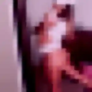 Emilie (40 ans) à Bron cherche un rencontre sexy rapidement