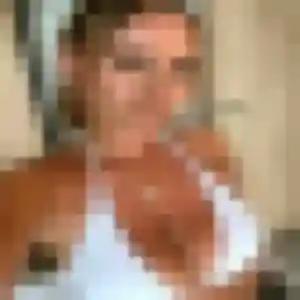 Erika, 26 ans, connectée à Buxerolles pour un rencontre sexy