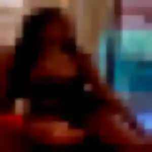 rencontre sexy à Cenon : photo de Thais, 28 ans - accès libre