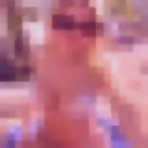 Louise, 19 ans, veut un rencontre sexy à Decize