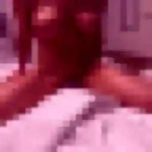 Lucienne, femme de 23 ans propose rencontre sexy à Doué-en-Anjou