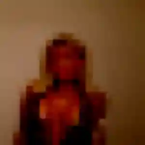 Eleonore (23 ans) à Douvaine propose une rencontre ce soir