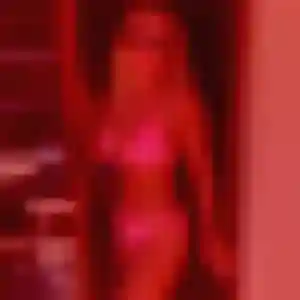 Celia de Eaubonne, 33 ans - rencontre sexy en toute liberté