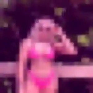 Photo sexy de Albertine, 40 ans à Francheville - rencontre sans lendemain