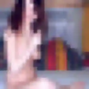 Daphne, 35 ans, en ligne à Gévezé pour un rencontre sexy