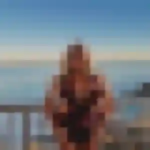 Leonore, 33 ans, dispo pour rencontre sexy à Gournay-sur-Marne