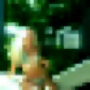 Sexy Emmanuelle, 22 ans à Gujan-Mestras - voir sa photo