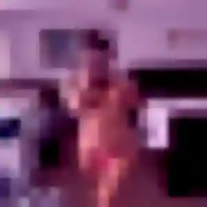Photo de Christelle à Isle (38 ans) - rencontre sexy discret