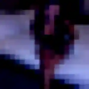 Estee (36 ans) à Izon attend un rencontre sexy ce soir
