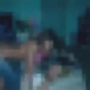 Sarah, 32 ans, en ligne à La Celle-Saint-Cloud pour une rencontre coquine