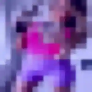 Photo de Noemie à La Verrière (19 ans) - rencontre sexy discret