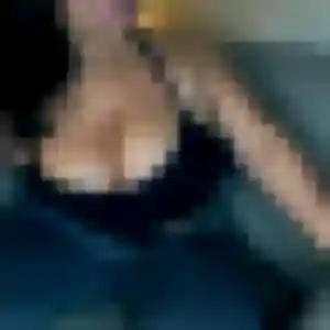 rencontre sexy à La Ville-du-Bois : photo de Suzanne, 31 ans - accès libre