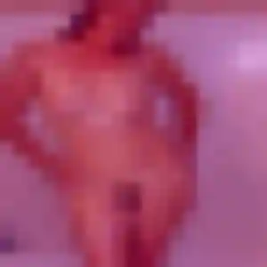Sexy Nicole, 32 ans à Lagord - découvrir son profil