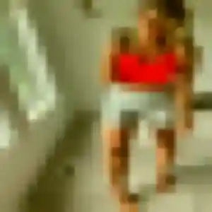 Photo de Lily à Le Mesnil-le-Roi (38 ans) - rencontre sexy anonyme