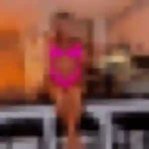 rencontre sexy à Le Taillan-Médoc : profil de Edith, 33 ans - inscription gratuite
