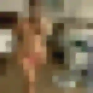 Natasha (36 ans) à Le Vésinet propose un rencontre sexy aujourd'hui