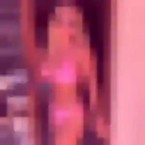 Anne (24 ans) à Lesquin propose un rencontre sexy aujourd'hui