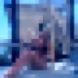 Clarisse, femme de 20 ans propose rencontre sexy à Linselles