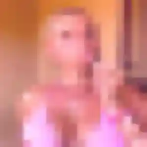 Photo privée de Svetlana, 20 ans à Luc-la-Primaube - rencontre coquine