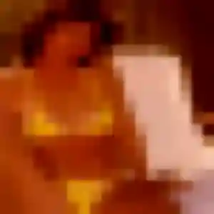 Helena de Magny-le-Hongre, 28 ans - rencontre sexy en toute liberté