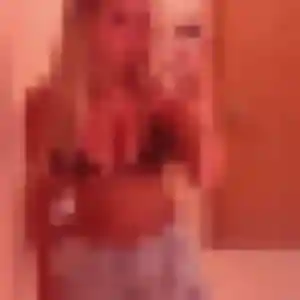 Domitille, 22 ans, connectée à Matoury pour un rencontre sexy