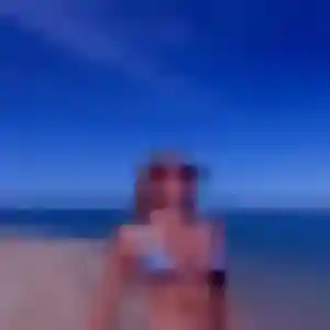 Ines, 34 ans, en ligne à Merville pour un rencontre sexy