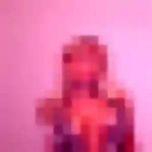 Découvre Alienor, 22 ans à Meudon gratuitement