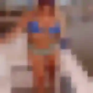 Sarah de Nègrepelisse, 19 ans - rencontre sexy en toute liberté