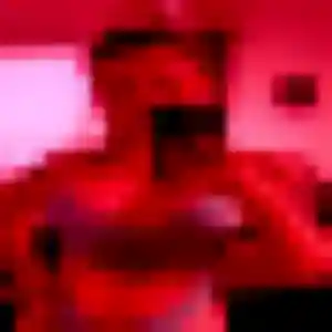 Pauline, 23 ans, cherche un rencontre sexy à Nîmes