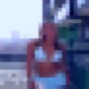Jolie Dina, 21 ans à Pégomas - la contacter