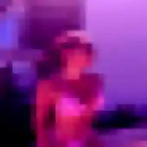 Charmante Sofia, 24 ans à Reignier-Ésery - la contacter