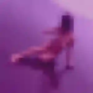 Charmante Lucienne, 31 ans à Roye - voir sa photo