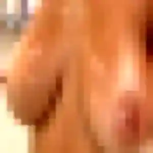 Jolie Meriem, 33 ans à Saint-Brevin-les-Pins - la contacter