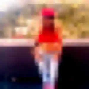 Jacqueline, 22 ans, connectée à Saint-Genest-Lerpt pour une rencontre coquine