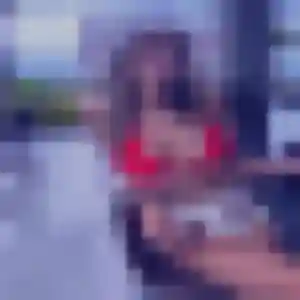 Violette, 20 ans, cherche un rencontre sexy à Saint-Genis-Laval