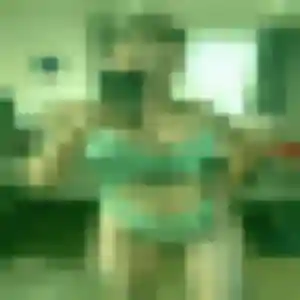 Contacte Marie-Cecile, 31 ans à Saint-Laurent-Blangy en privé