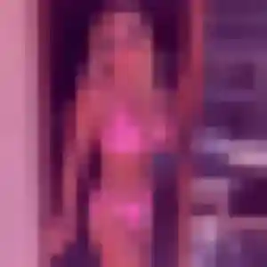 rencontre sexy à Saint-Orens-de-Gameville : profil de Emmanuelle, 39 ans - accès libre