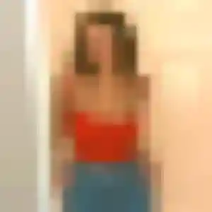 Erika, 23 ans, dispo pour rencontre sexy à Saint-Ouen-sur-Seine